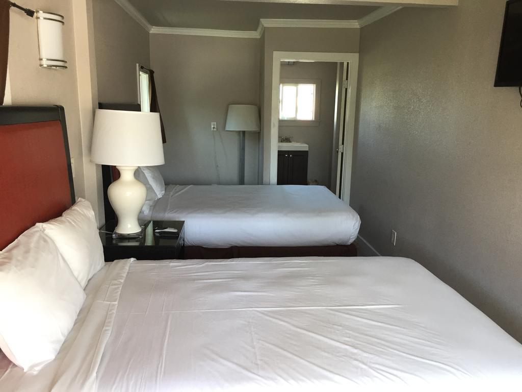 אושנסייד Coast Inn חדר תמונה